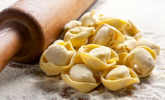 Tortellini fatti in casa, la ricetta della tradizione emiliana